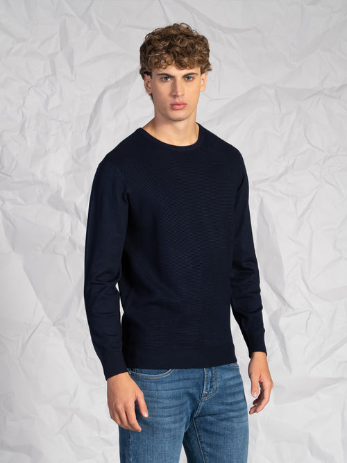 Maglia girocollo rigata
