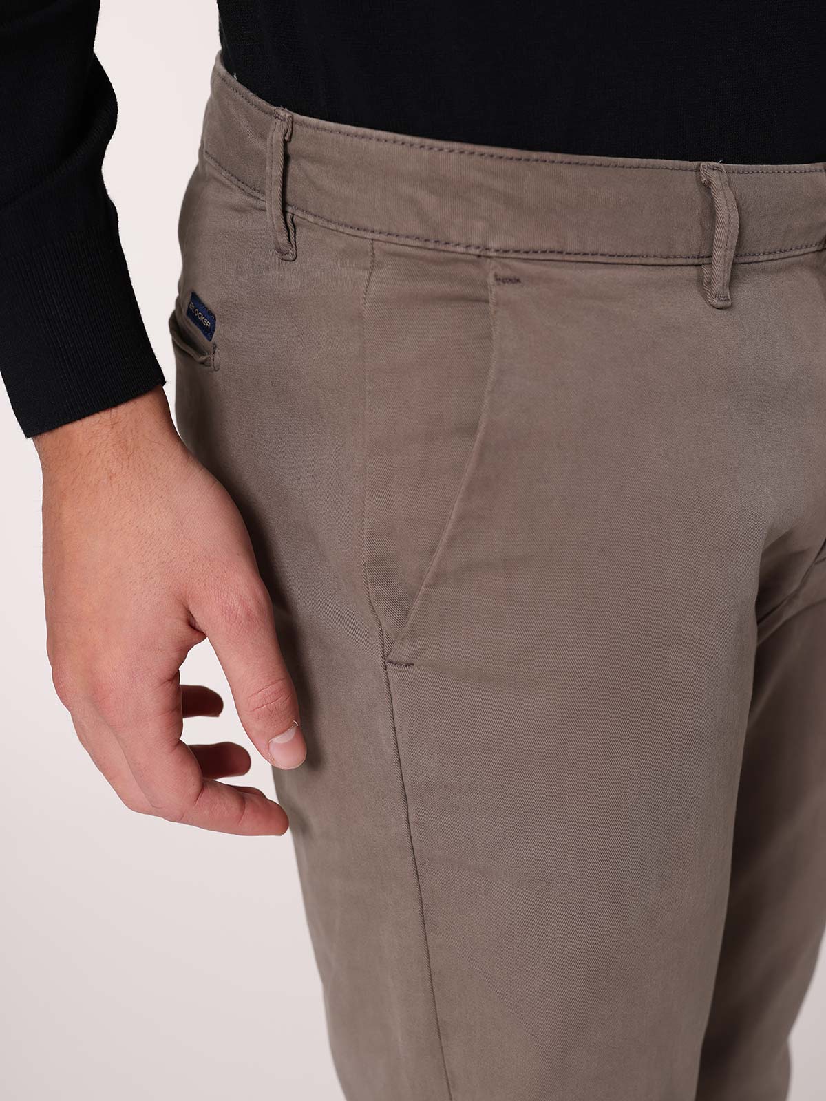 Pantaloni gabardine tasca America stretch|Colore:Fango