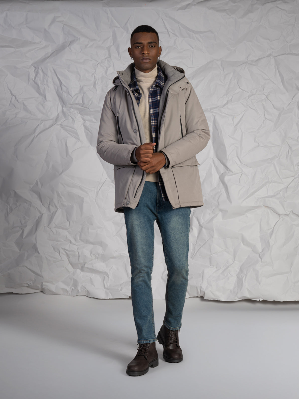 Giubbotto lungo con tasconi|Colore:Grigio scuro