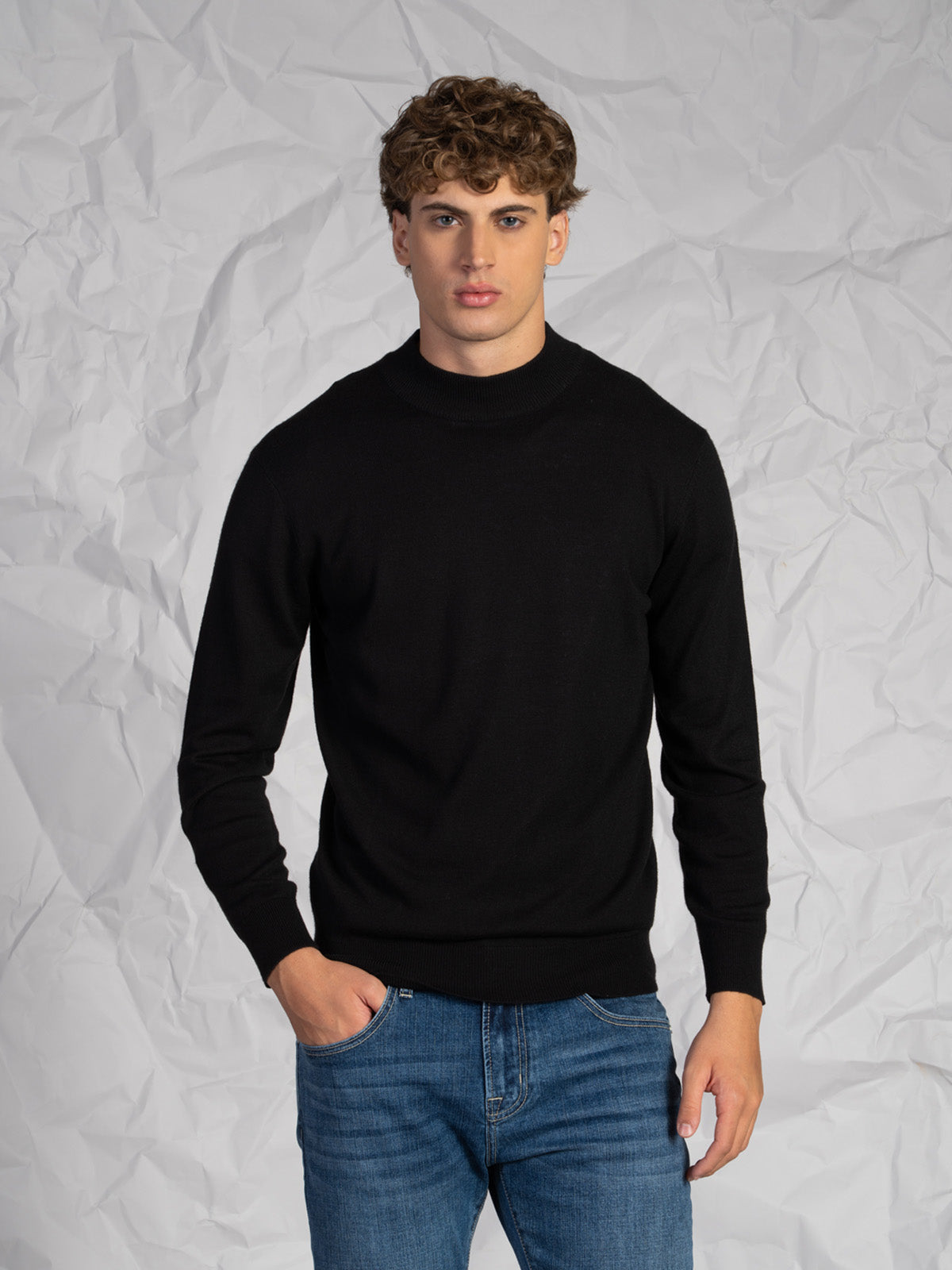 Maglia collo lupetto|Colore:Nero
