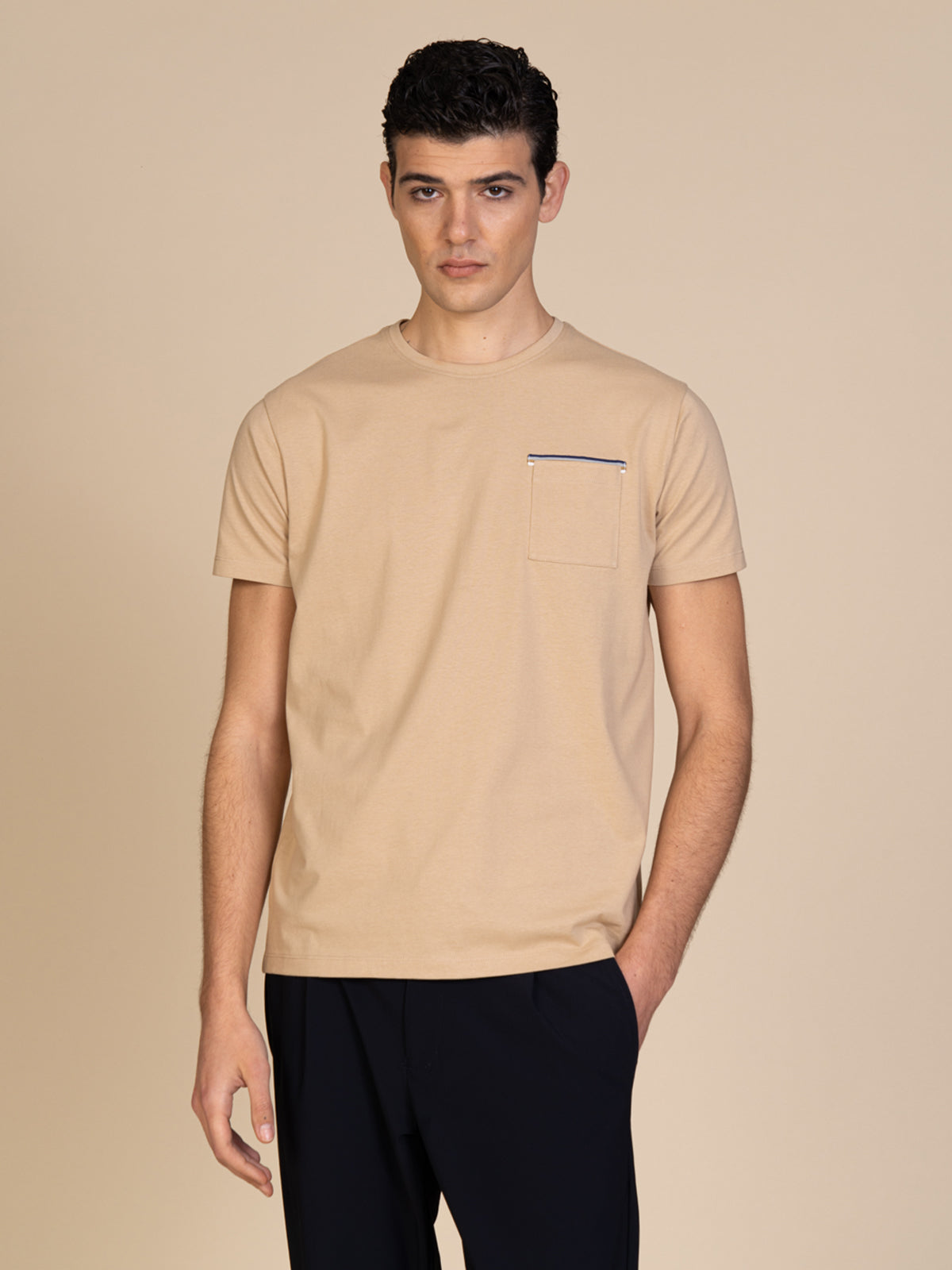 T-Shirt con taschino|Colore:Beige