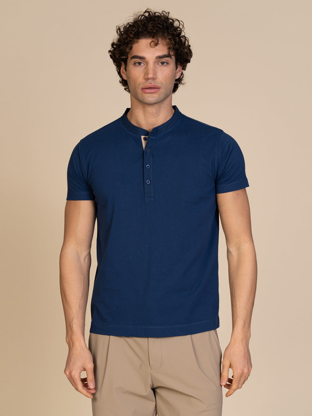 T-Shirt collo serafino|Colore:Blu