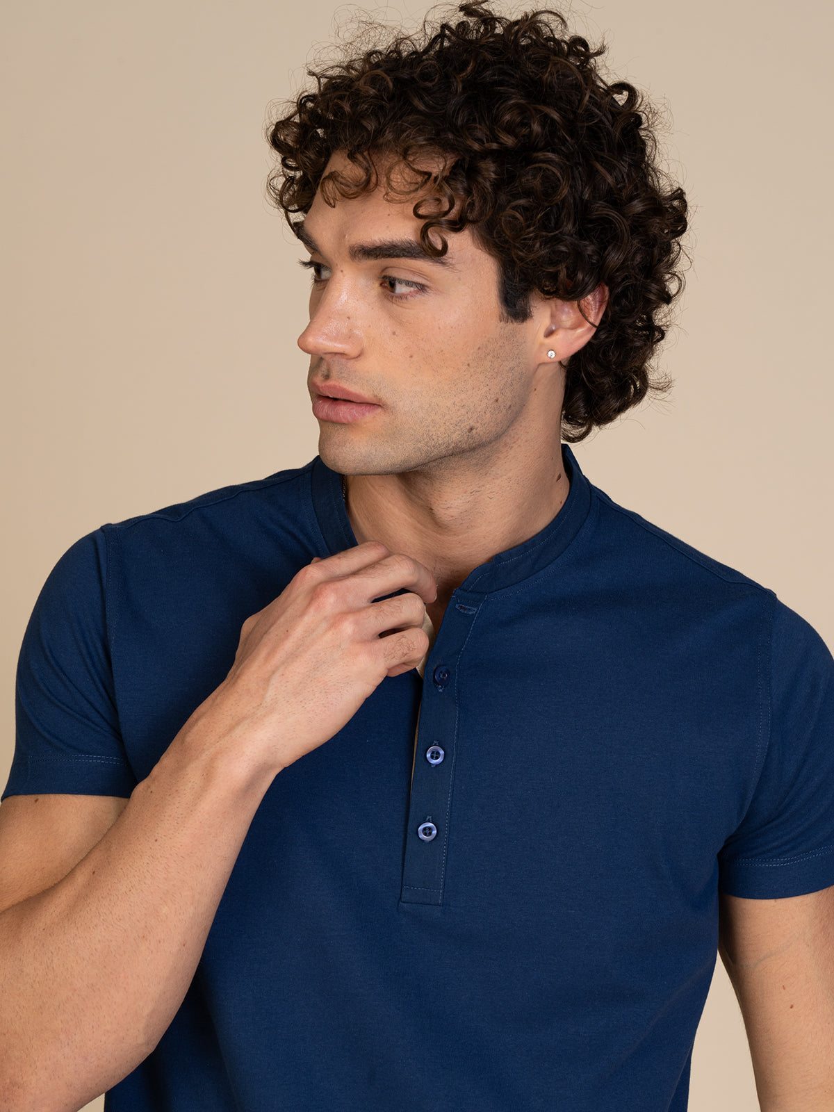 T-Shirt collo serafino|Colore:Blu