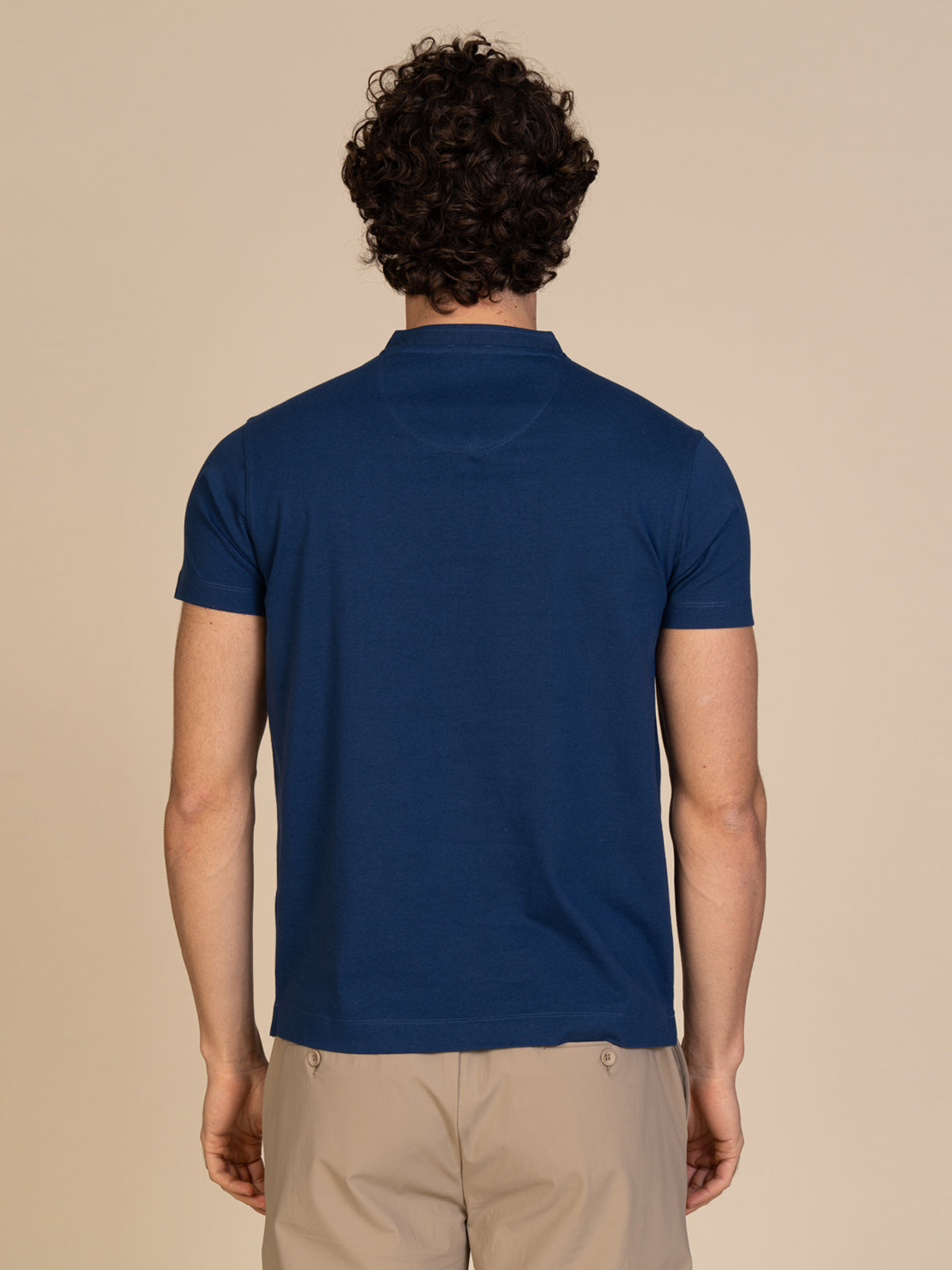T-Shirt collo serafino|Colore:Blu