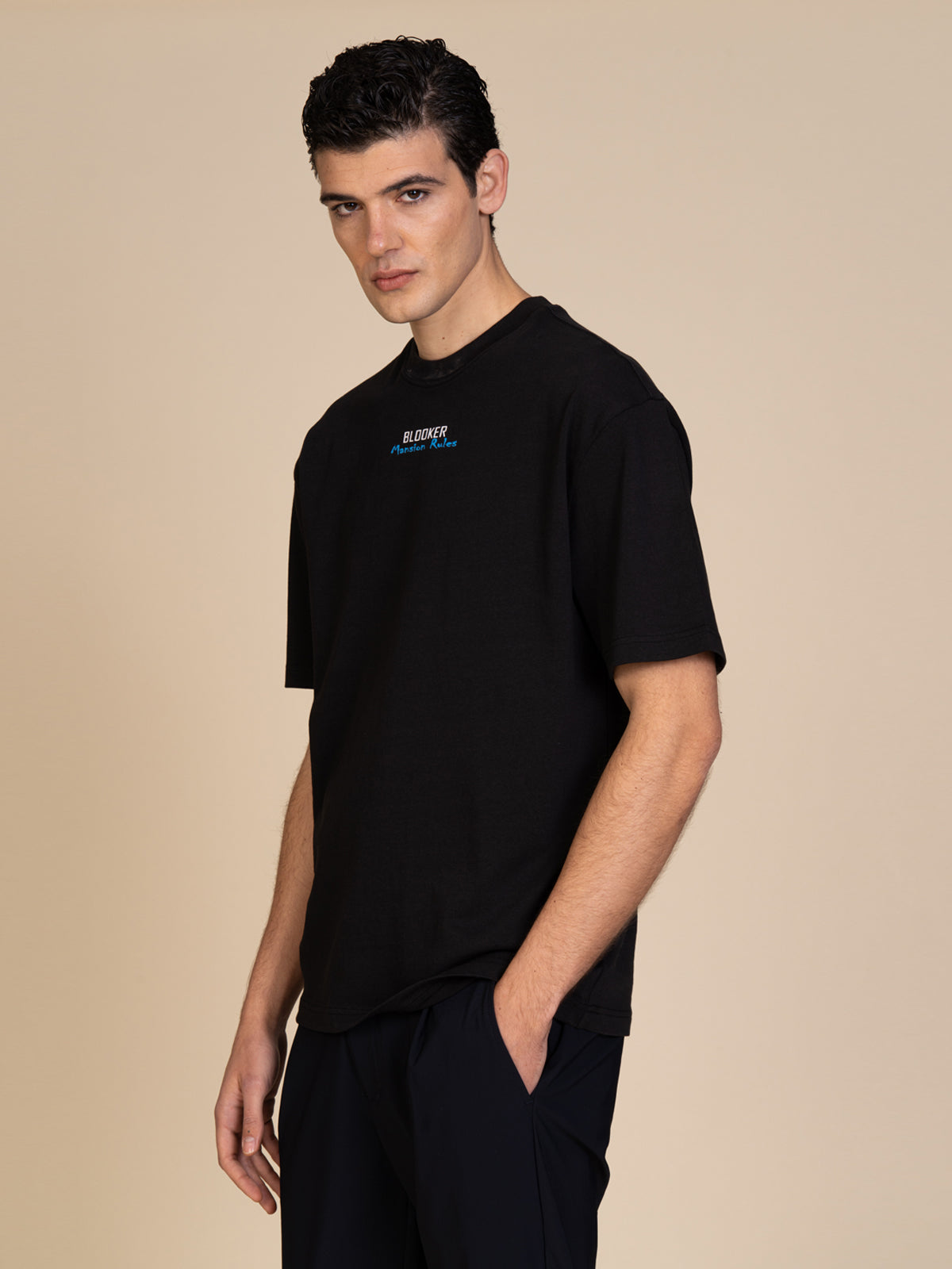 T-Shirt con stampa retro|Colore:Nero
