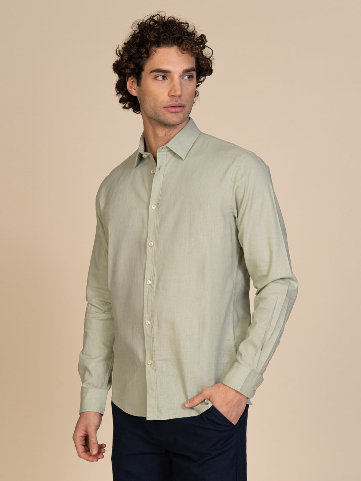 Camicia in lino collo francese|Colore:Verde salvia