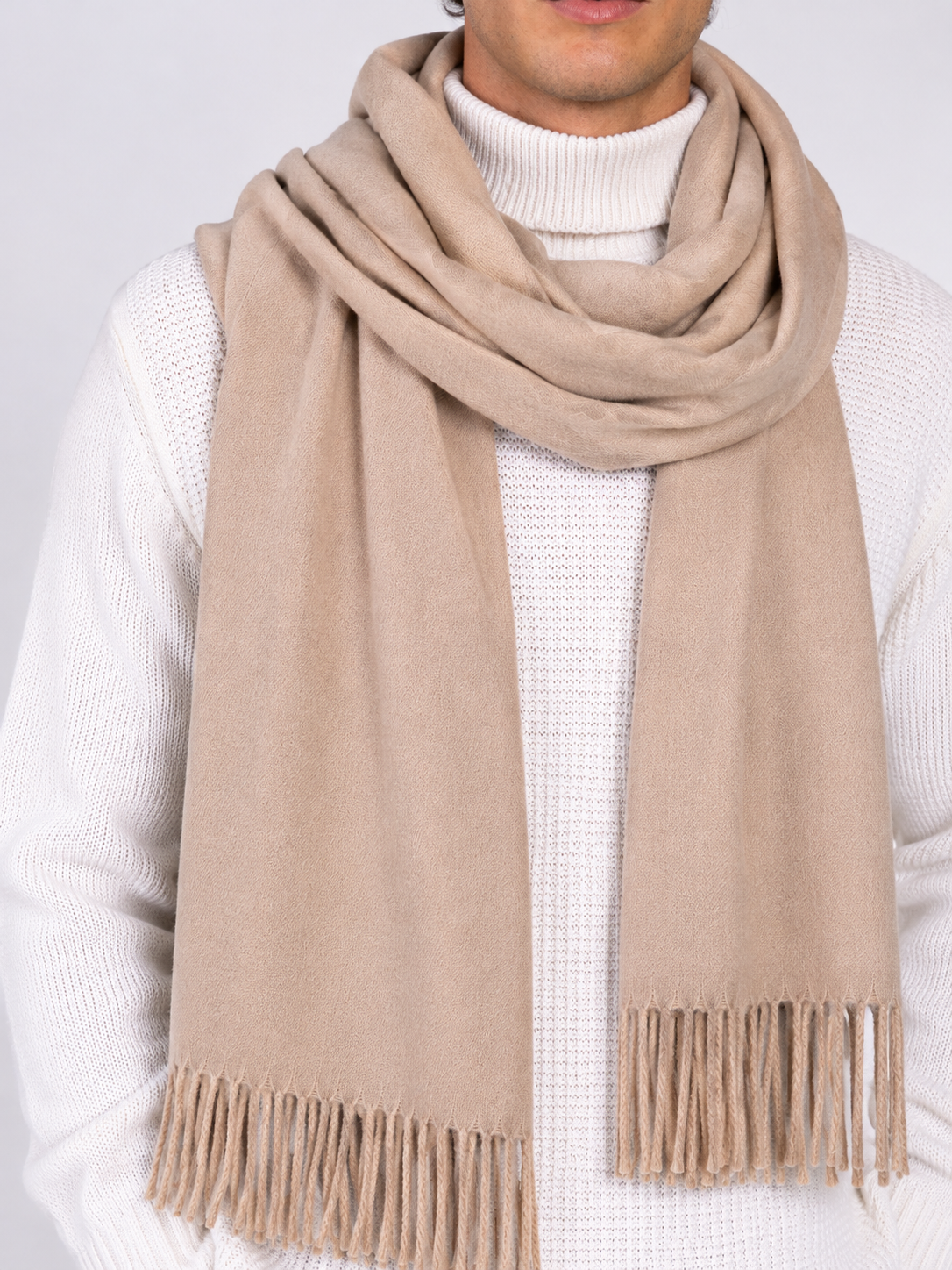 SCIARPA TINTA UNITA CON FRANGE|Colore:Beige
